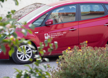 Oblastní charita Třebíč doveze nákupy seniorům na okrese Třebíč!