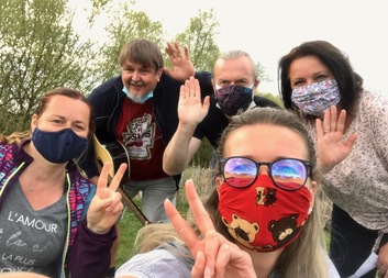 Dobrovolníci si našli cestu k seniorům