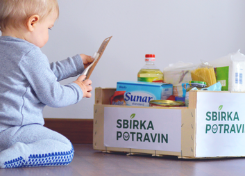 Sbírka potravin opět pomohla doplnit zásoby pro nejpotřebnější